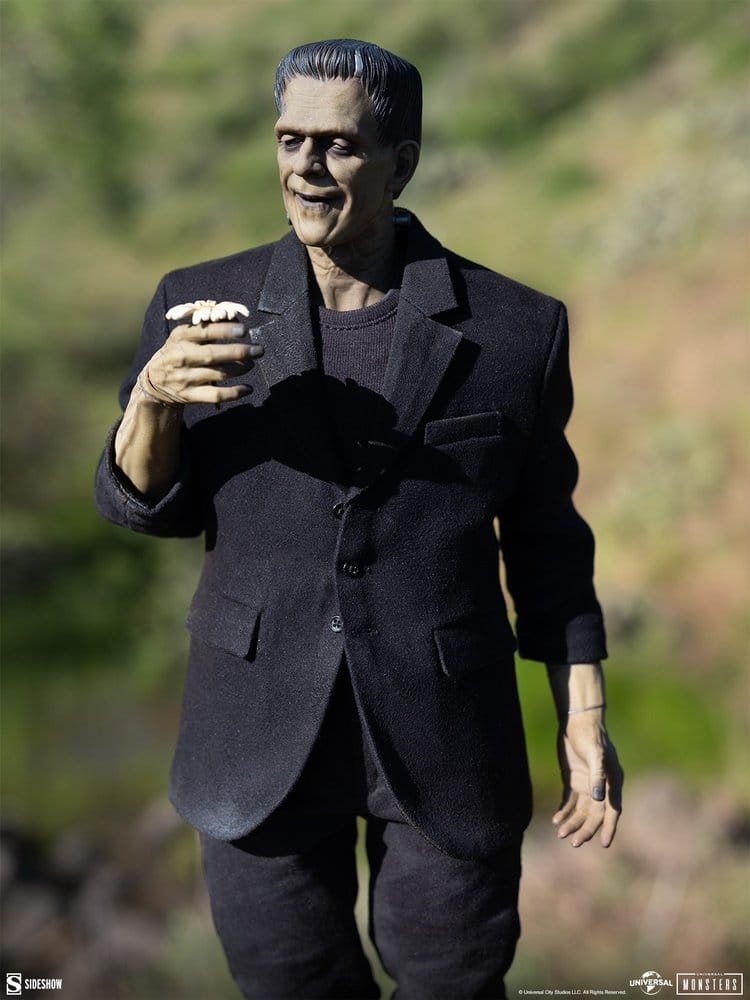 Universal Monsters Figura 1/6 Frankenstein (Deluxe Plus Edition) 33 cm