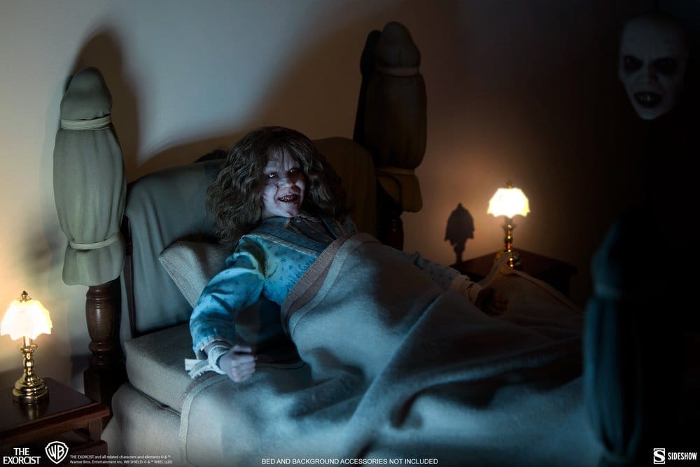 O Exorcista Figura 1/6 Regan MacNeil (Edição Deluxe) 23 cm