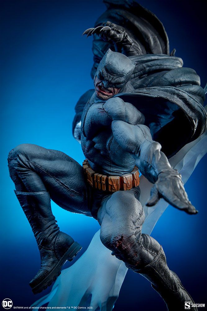 DC Comics Estatua Premium Format Batman: The Dark Knight Returns 80 cm