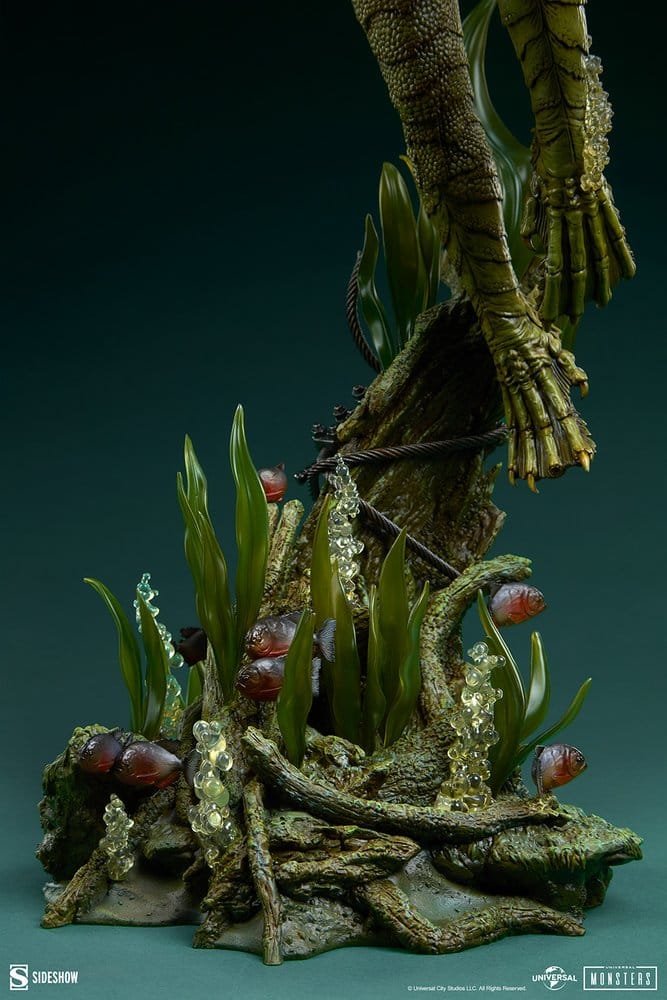 Universal Monsters Estatua Premium Format Creature from the Black Lagoon 80 cm