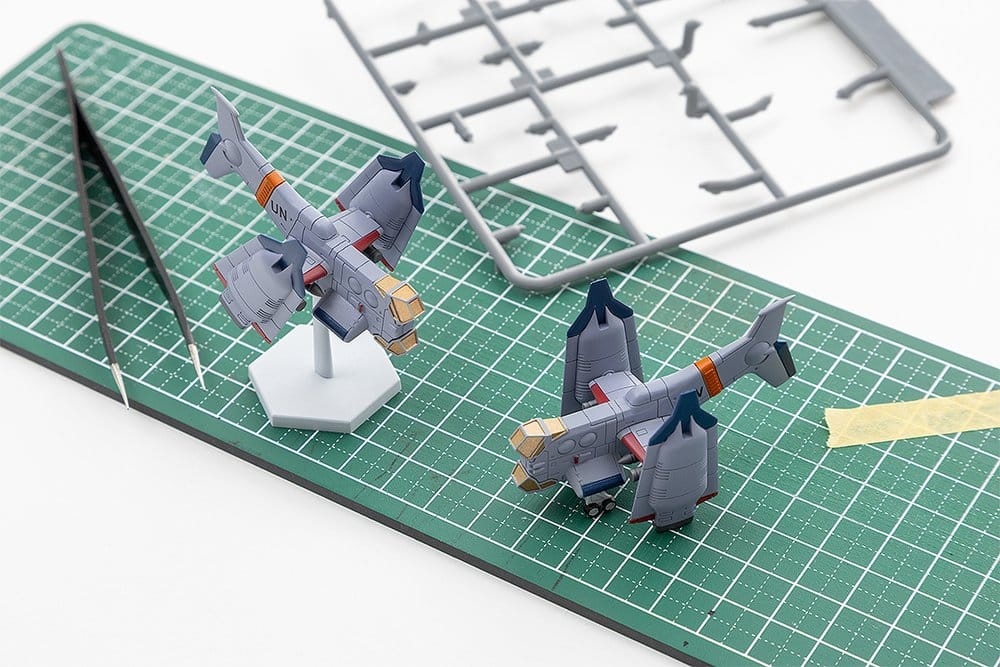 Rebuild of Evangelion Maqueta Plastic Model Kit SYUTO Tiny Scale UNAF Close Air Support VTOL Aircraft YAGR-3B 5 cm