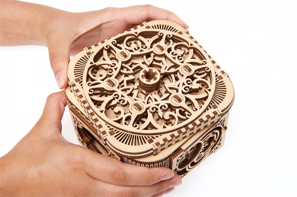 Ugears Puzzle de madera 3D Caja del Tesoro