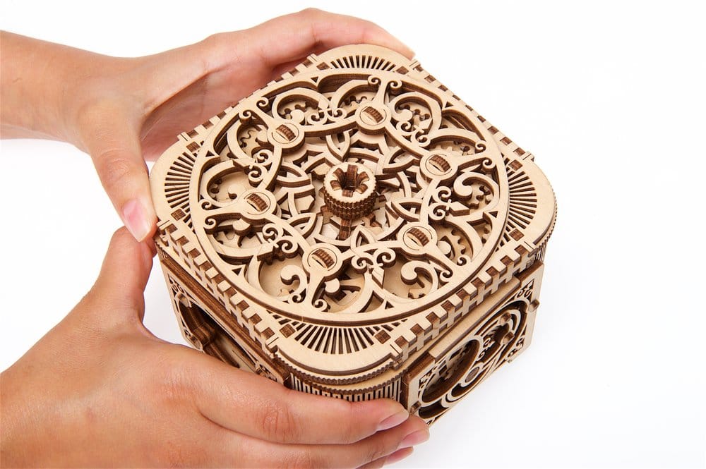 Ugears Puzzle de madera 3D Caja del Tesoro
