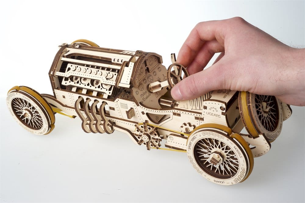 Ugears Puzzle de madera 3D Coche Grand Prix U-9