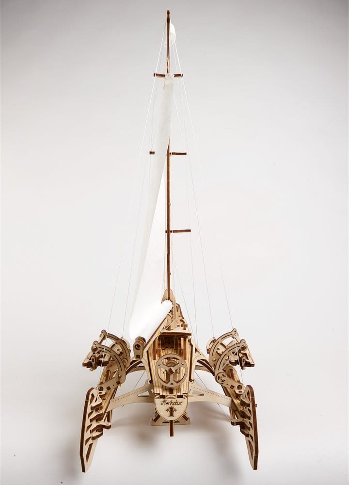 Ugears Puzzle de madera 3D Trimaran Merihobus