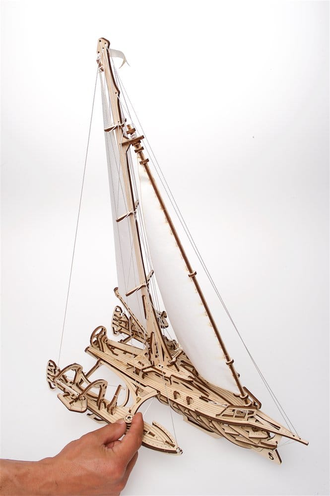 Ugears Puzzle de madera 3D Trimaran Merihobus