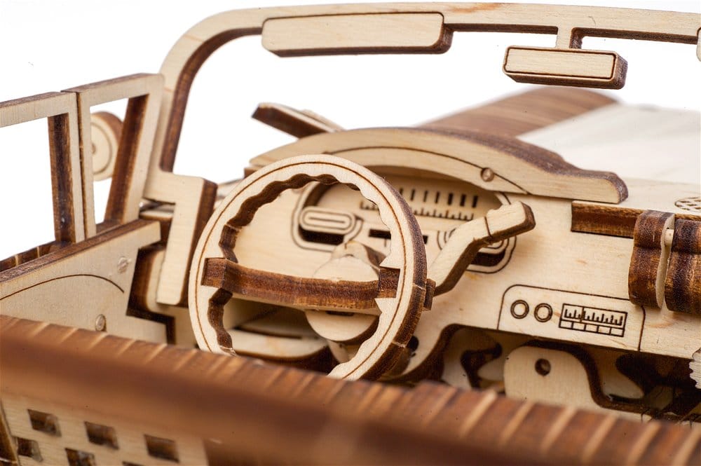 Ugears Puzzle de madera 3D Cabriolet de ensueño VM-05