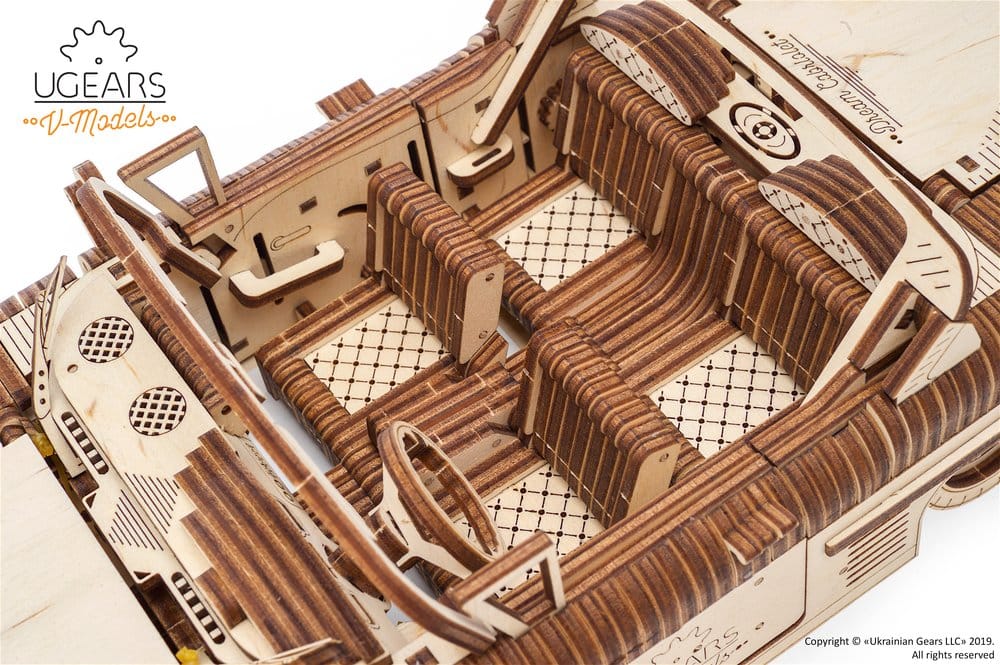 Ugears Puzzle de madera 3D Cabriolet de ensueño VM-05