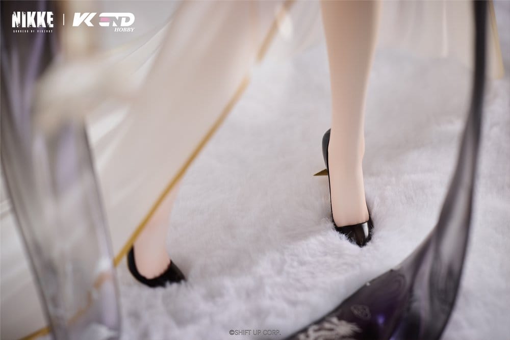 Goddess of Victory: Nikke Figura PVC 1/4 Crown: Glorious Flower 38 cm