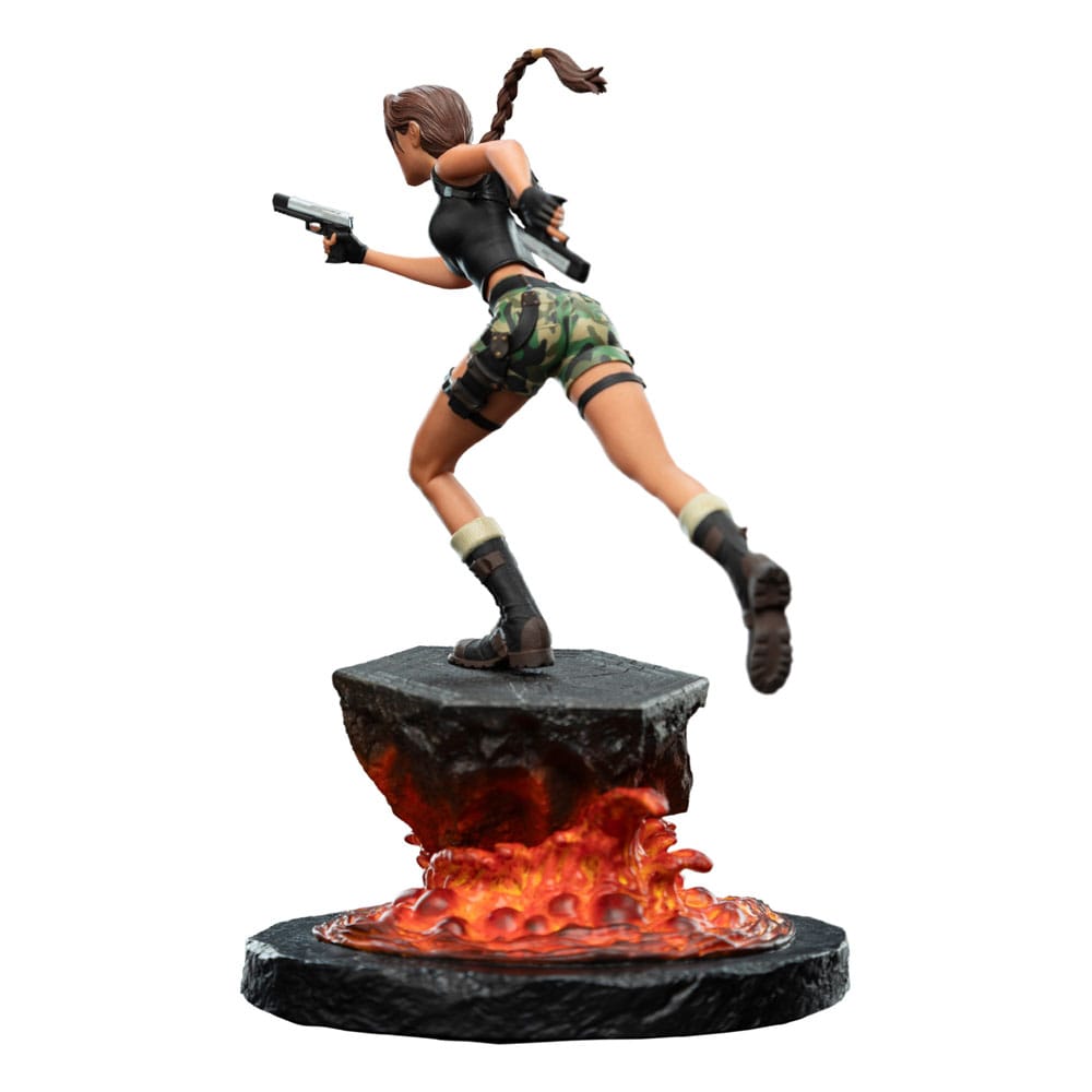 Tomb Raider Estatua Lara Croft: The Sanctuary of Flame 18 cm