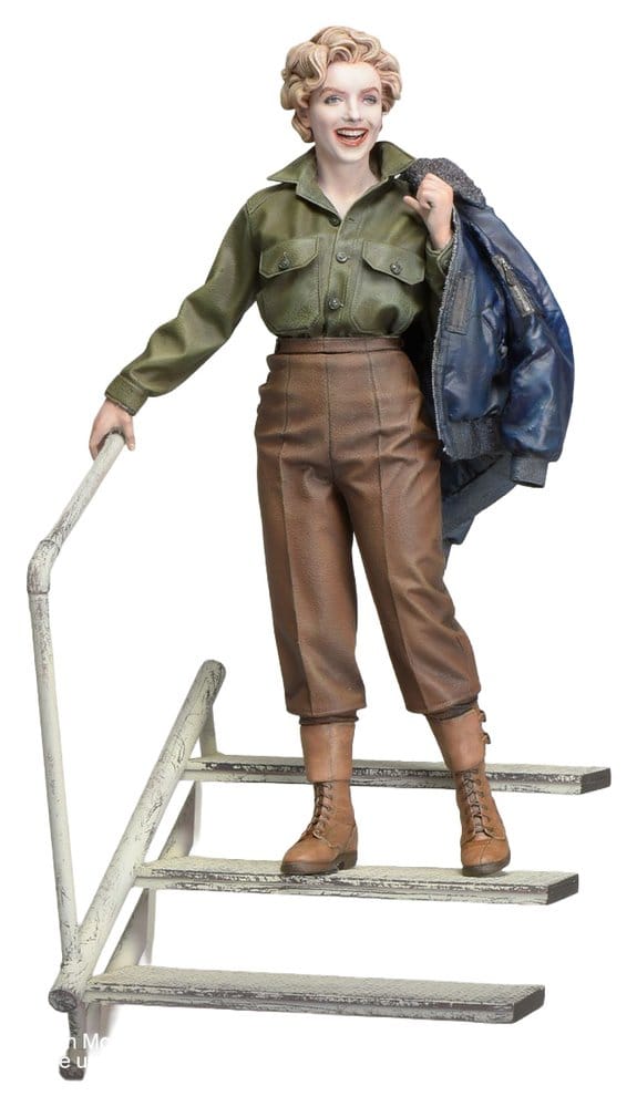 Marilyn Monroe Plastic Model Kit 1/8 (Reproduction) 26 cm Frikytopia