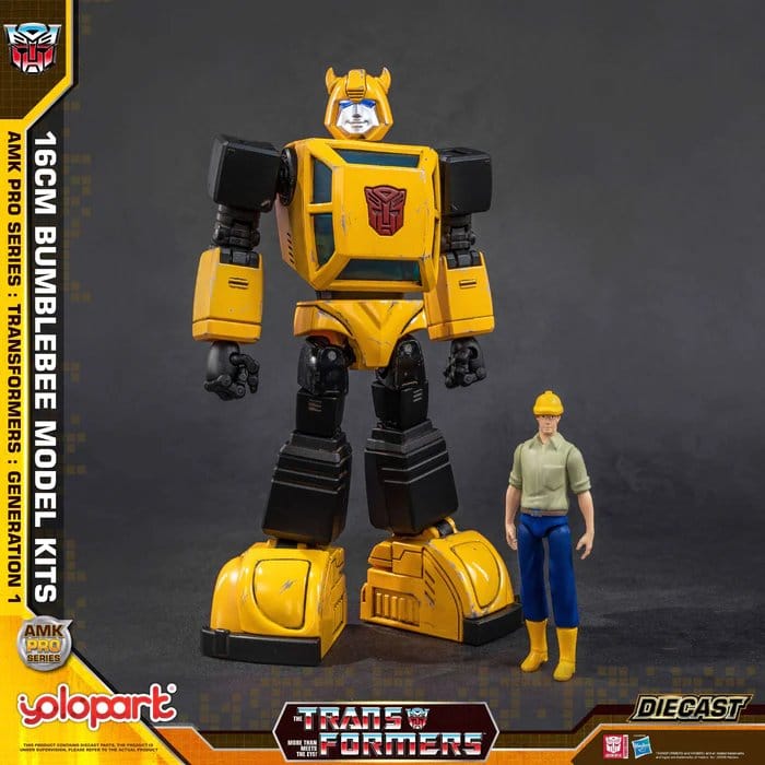 Transformers: Generation One Maqueta Plastic Model Kit AMK PRO Series Bumblebee 16 cm